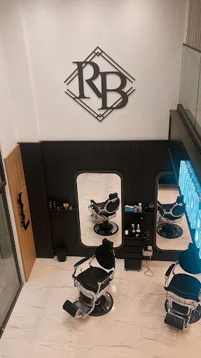 Intérieur du salon RIVER BARBER